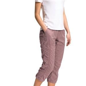 The North Face Aphrodite 2.0 Cargo Pants